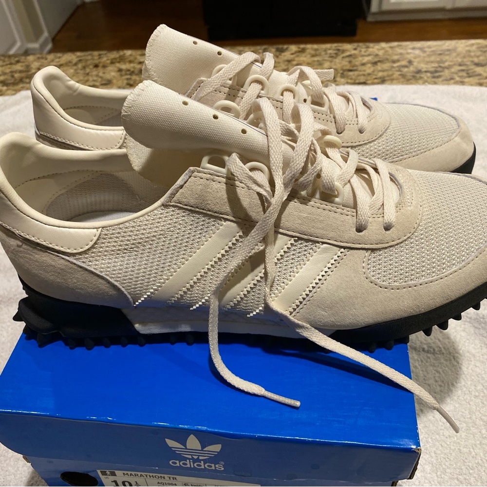 Adidas Marathon TR!! Clean Classics!!